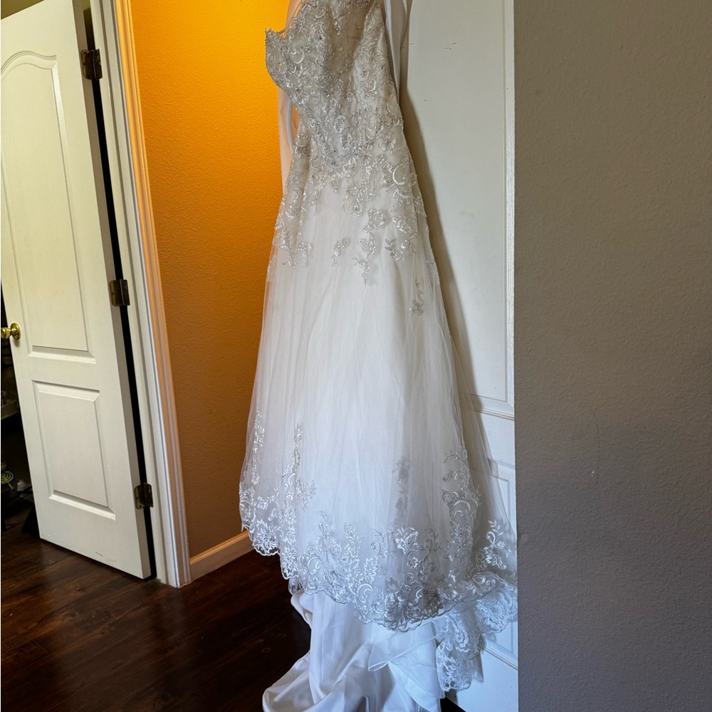 Brand New never worn bridal dresses size 14